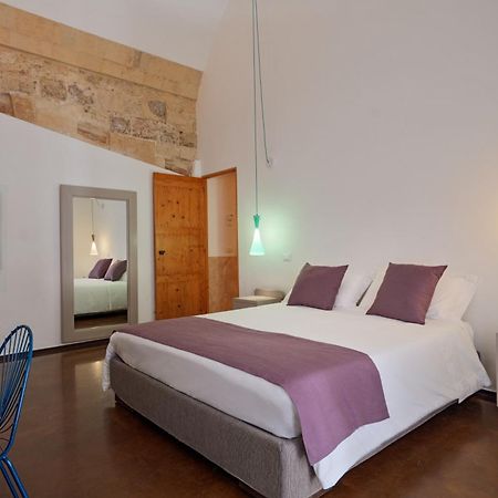 Palazzo Persone Dimora Storica Bed & Breakfast Lecce Ngoại thất bức ảnh