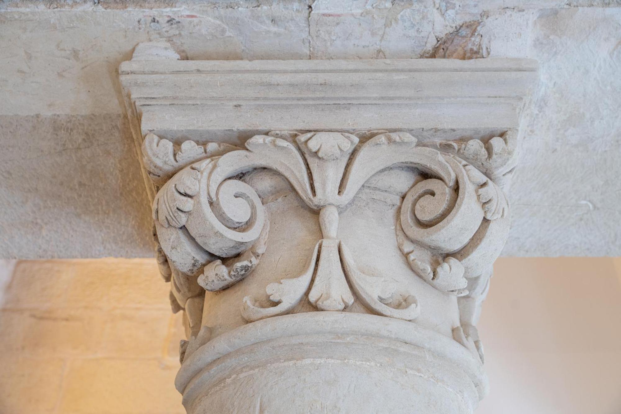 Palazzo Persone Dimora Storica Bed & Breakfast Lecce Ngoại thất bức ảnh
