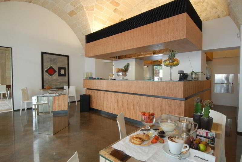 Palazzo Persone Dimora Storica Bed & Breakfast Lecce Ngoại thất bức ảnh